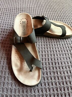 Mephisto Women's Helen Suede Toe-Post Buckle Sandals